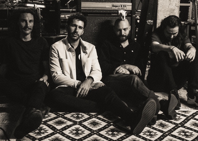 Tim & The Thieves (VS)