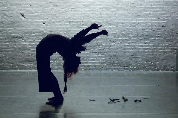 Que Nenni - Cie Lemirabellier (CH) - théâtre physique/danse/musique live - VENDREDI 12.8 - PRIX FIXES
