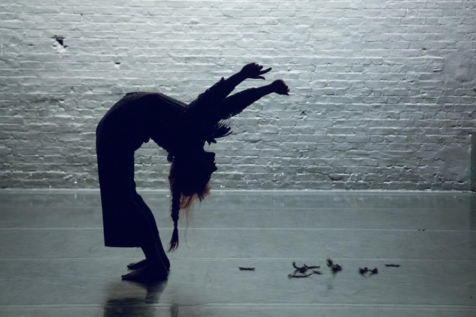 Que Nenni - Cie Lemirabellier (CH) - théâtre physique/danse/musique live - VENDREDI 12.8 - PRIX FIXES