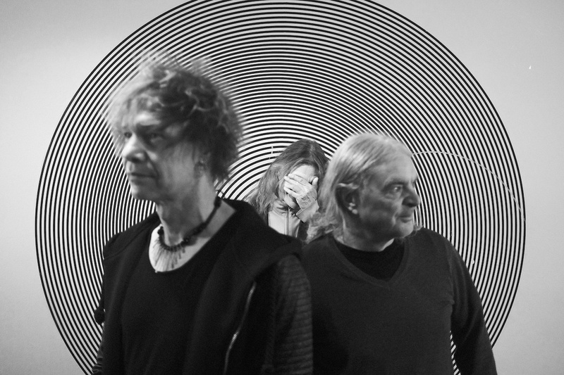 THE YOUNG GODS (CH) + SUPPORT: SCHNELLERTOLLERMEIER (CH)