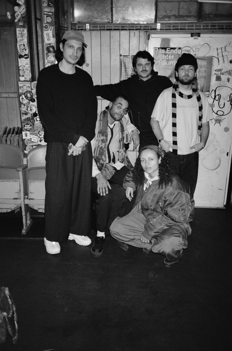 District Five Plattenfeier «GLUT»