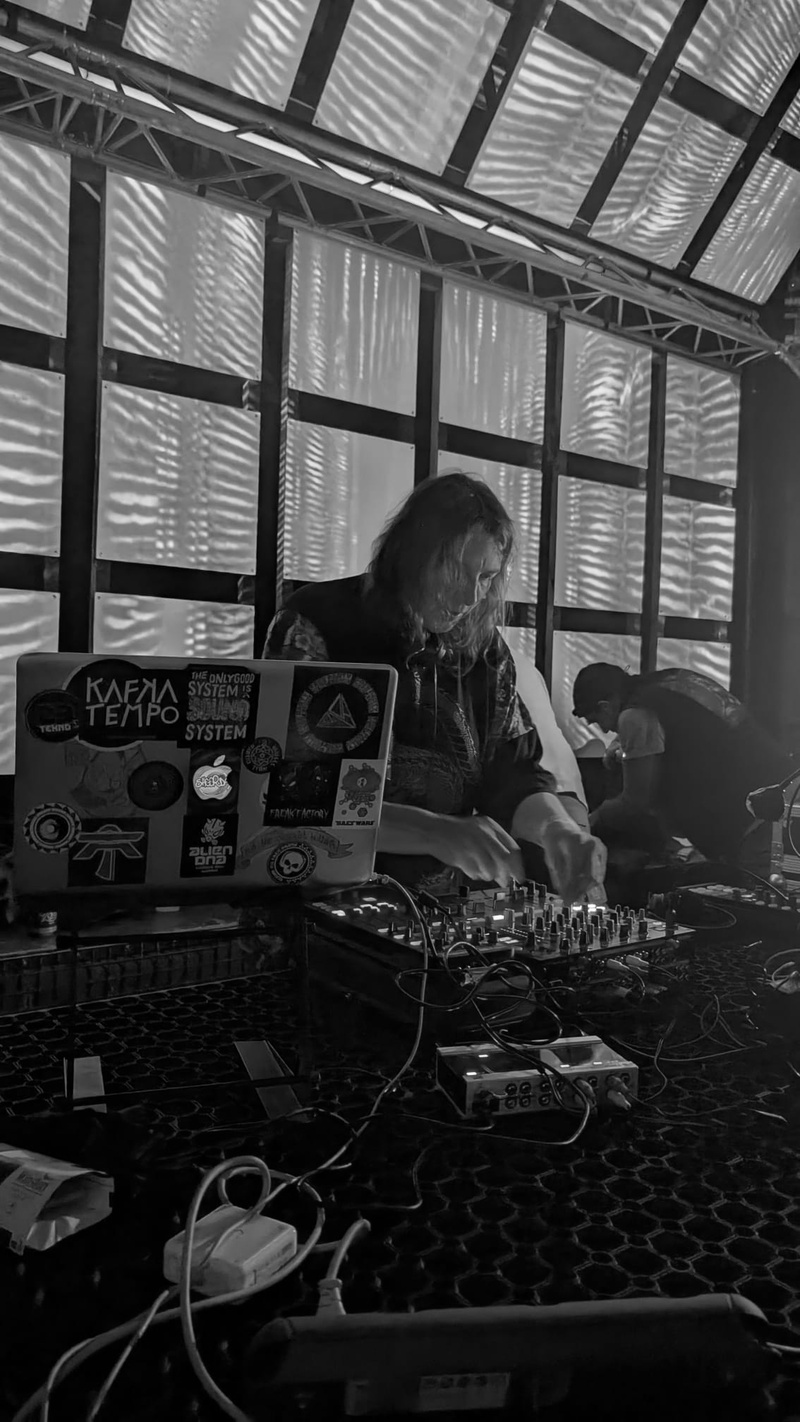 MAPPING FESTIVAL: Ursula Flavor & Doris Mirescu + Maya Quiminal & Oona + Wear is my LED team + Abhinay Khoparzi + Alexandra Cárdenas + Badcirculation + Sheerday & Jojiflex