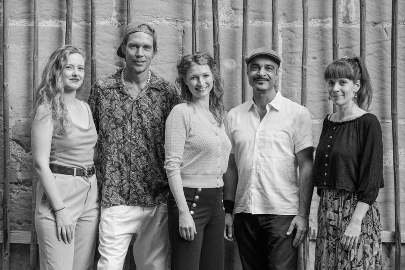 Nicole Johänntgen: Robin