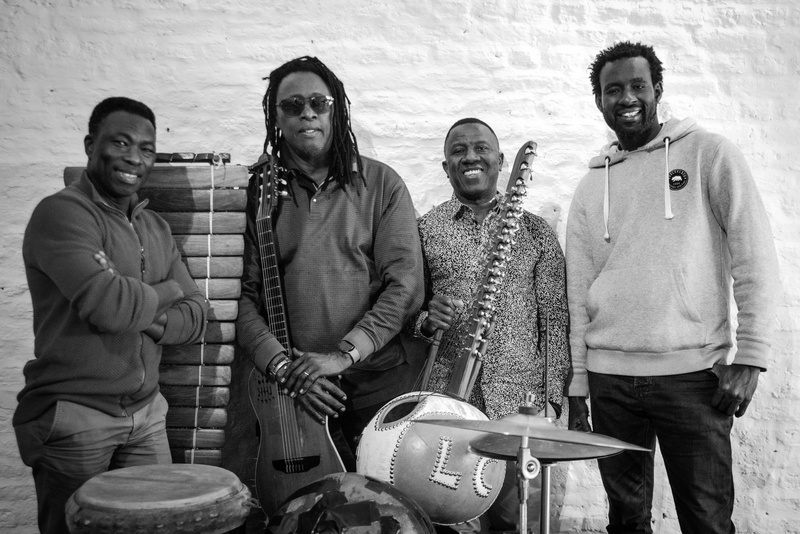 Mandé Sila feat. Habib Koité, Aly Keïta, Lamine Cissokho, Mama Koné