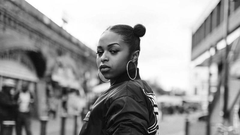 NADIA ROSE (UK) + DANITSA (CH)