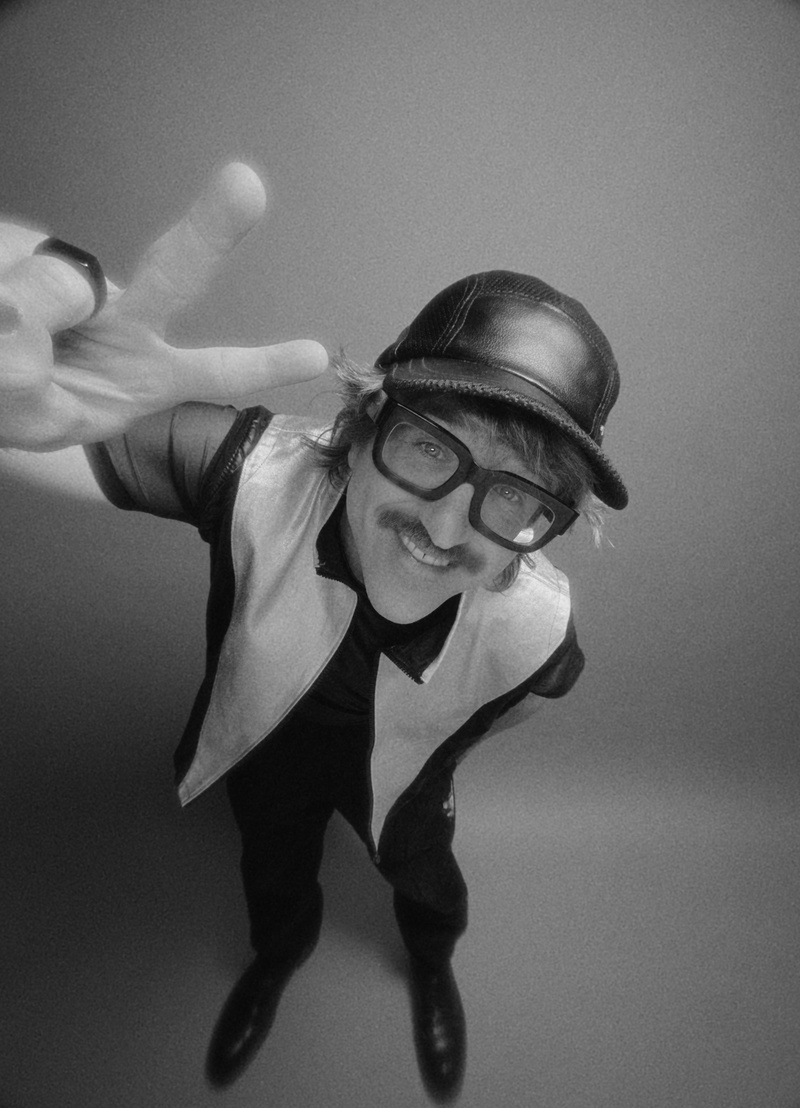 SUZBARU VOL. 3 : MY NAME IS FUZZY + LUCIOMOBIL + PILLS FOR SKY LOVER + DJJOYCE & COOL CAT