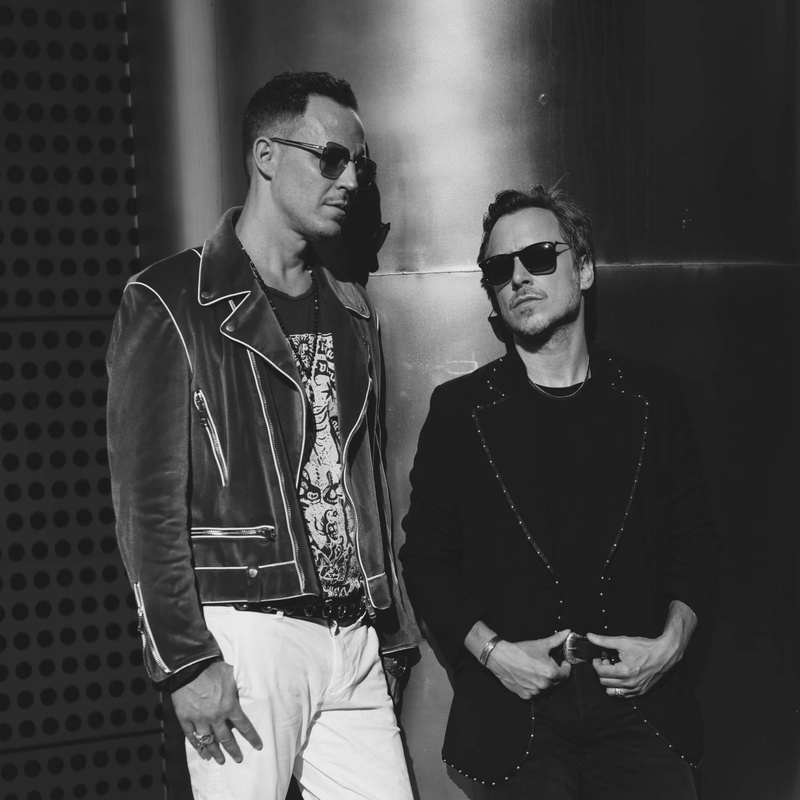 STEVANS +  JULIE MELETTA