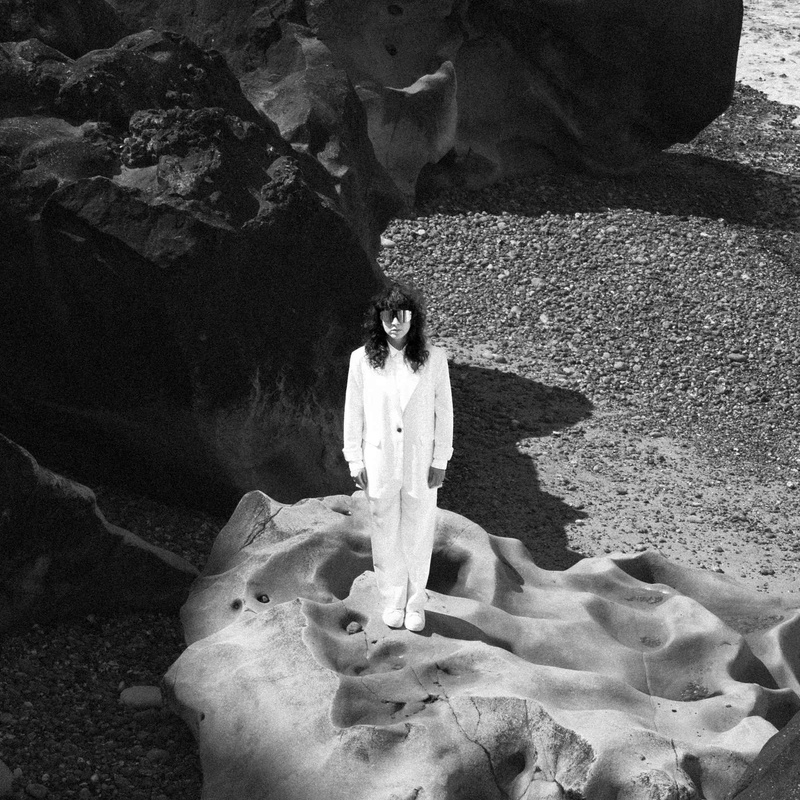 LAURA CAHEN + CONCRETE JANE