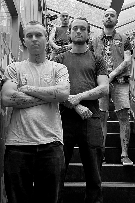 MAD BRAINS «HERZ» Plattentaufe | Support: HOLIDAY WASTELAND