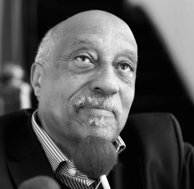bee-flat + Dachstock present: MULATU ASTATKE (ET)