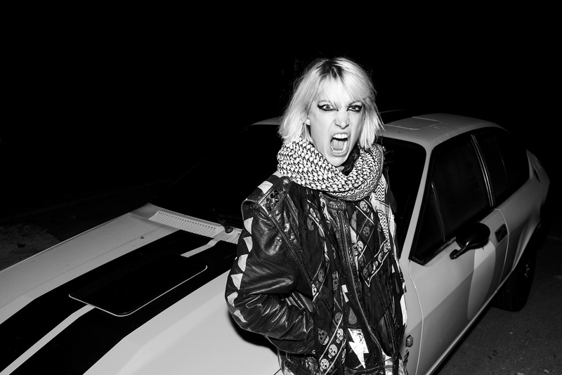 Familienkonzert: Evelinn Trouble (CH)