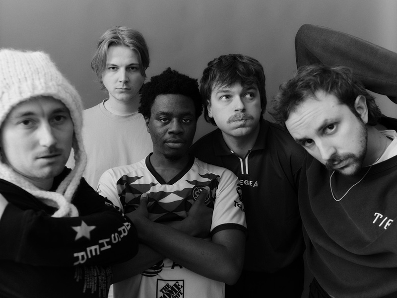 Easy Easy (DE) + DIVEBAR YOUTH (AT)