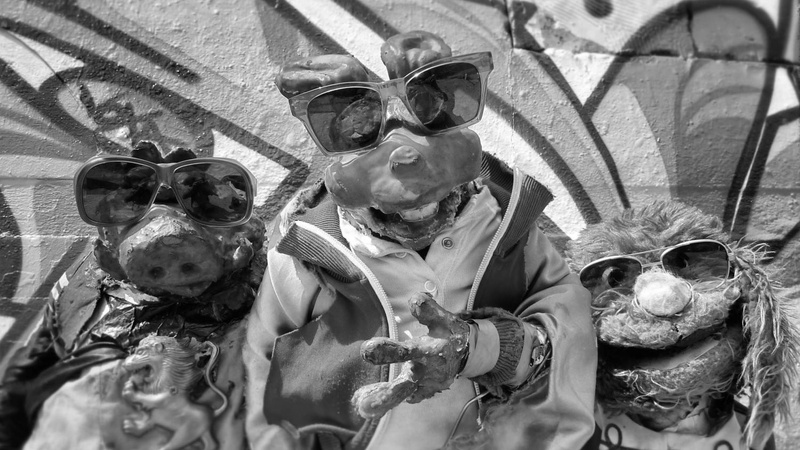 Puppetmastaz