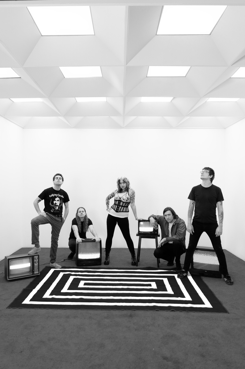 FRANKIE and The WITCH FINGERS (US)