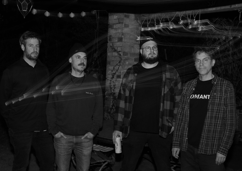 Overdrive Amp Explosion (Vernissage) + Nostalgie Plage