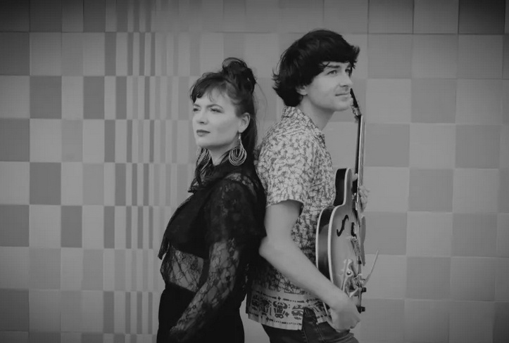 ELINA DUNI & ROB LUFT BAND (CH)