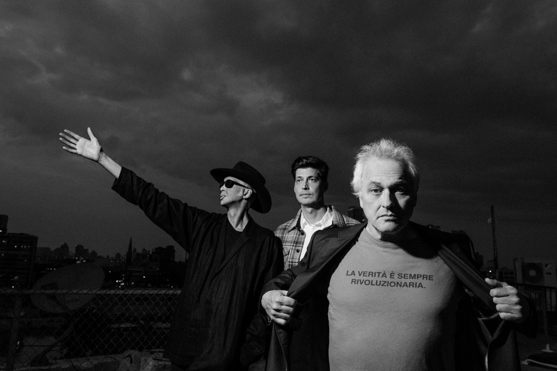 Marc Ribot's Ceramic Dog