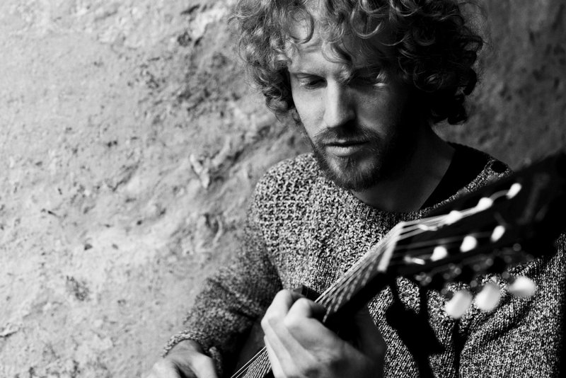 JONO McCLEERY (UK) + LONG TALL JEFFERSON (CH)