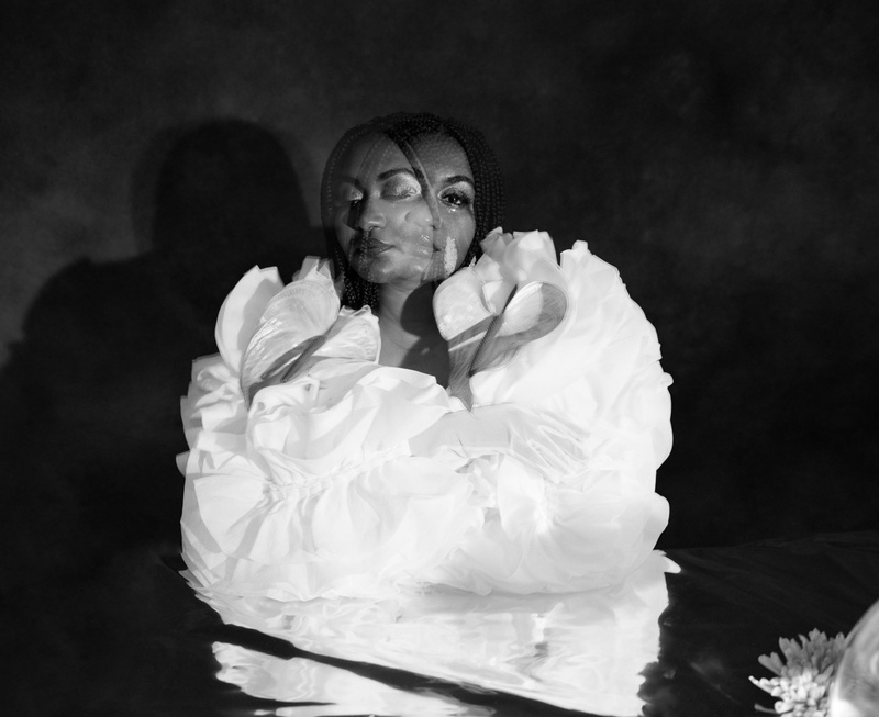 VERNISSAGE LIVE! : EVITA KONÉ [CH] + ANGELO POWERS [CH]