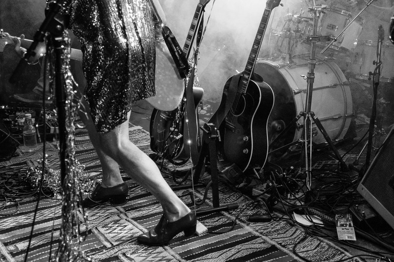 Henry & The Loves, support Maryam Hammad