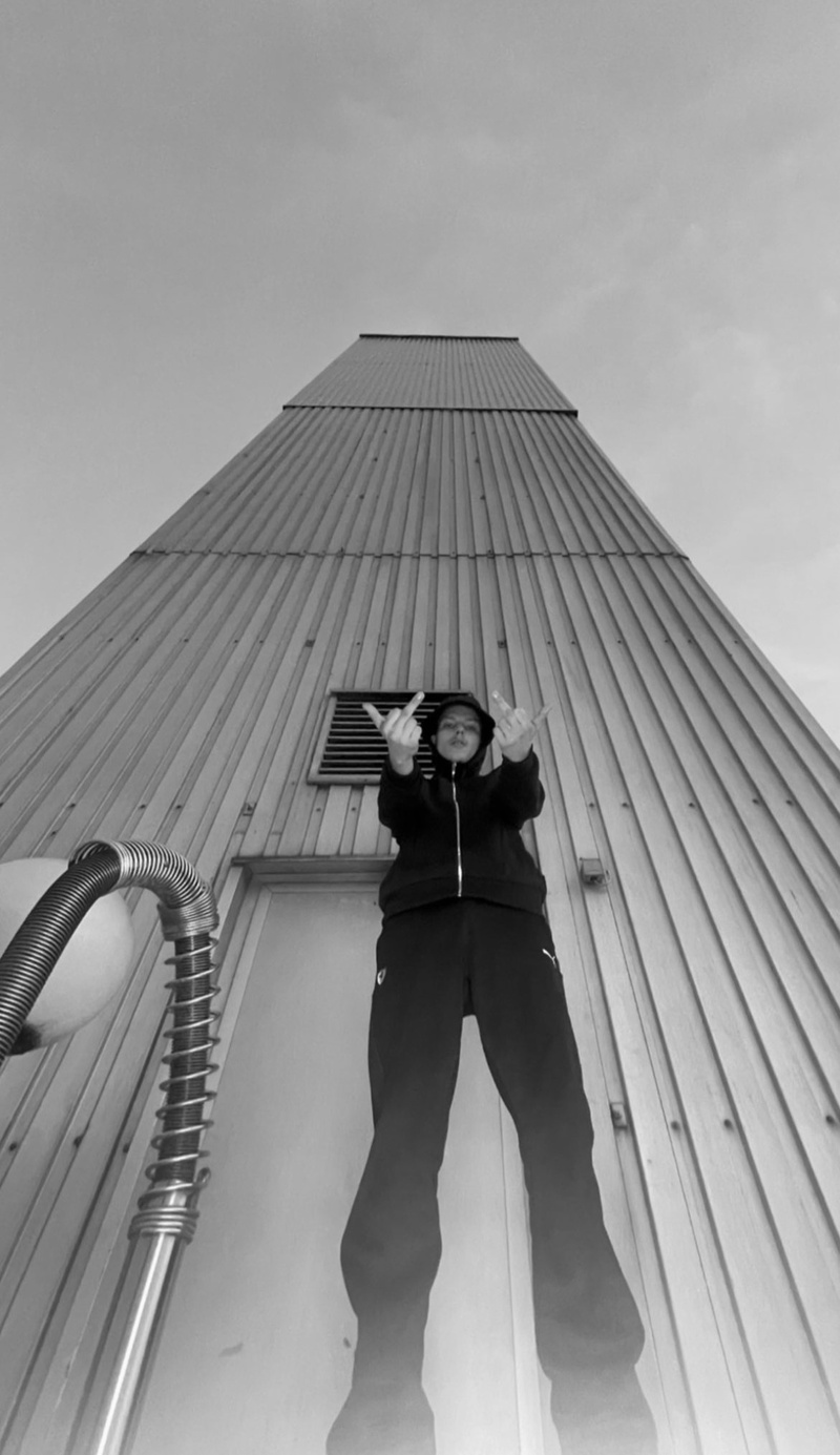 Emro Releaseshow: BlingBianco, Ntel22, Yurachaim, Acid Citrik b2b Pr1nc1p3ss4