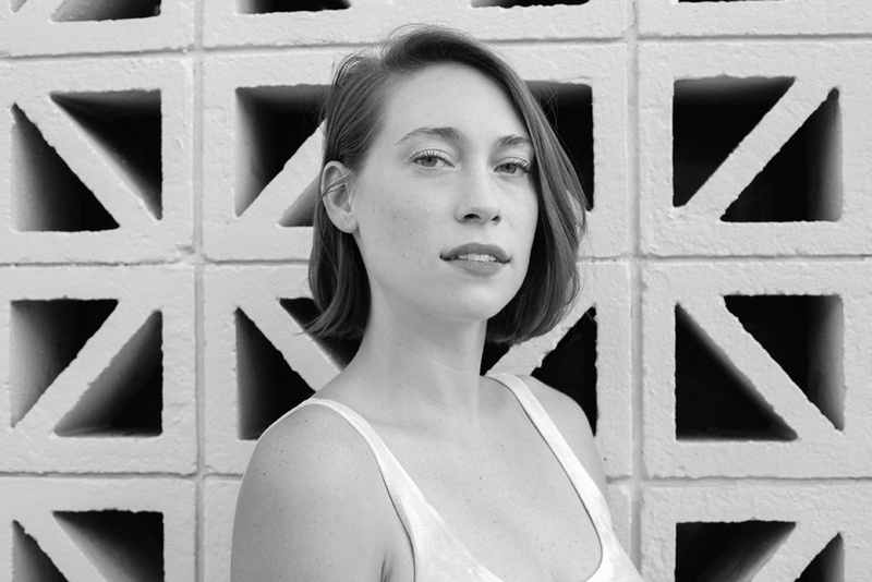 Anna Burch (USA), Support: Monozoo (SH)